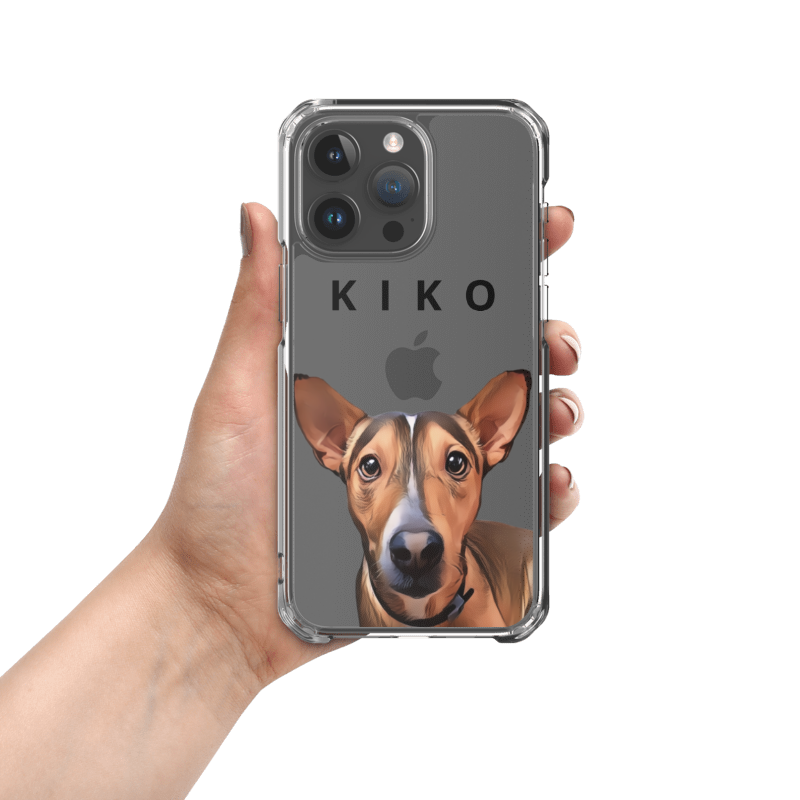 Ilustración de mascota en funda de movil